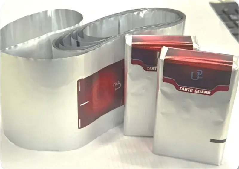 Moisture retaining lining film 1 2